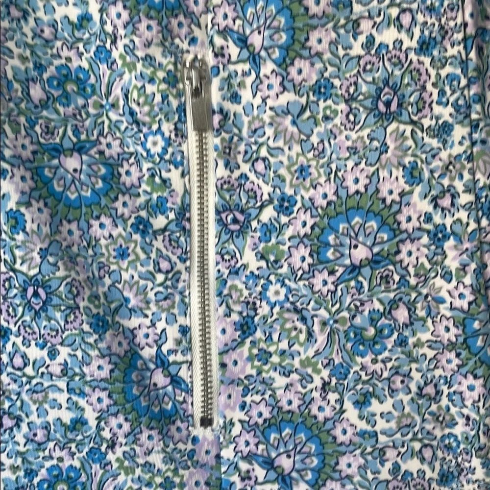 NWT Laura Ashley Rash guard UPF Swim Top Size Large Blue Paisley Boho Print - Picture 3 of 4